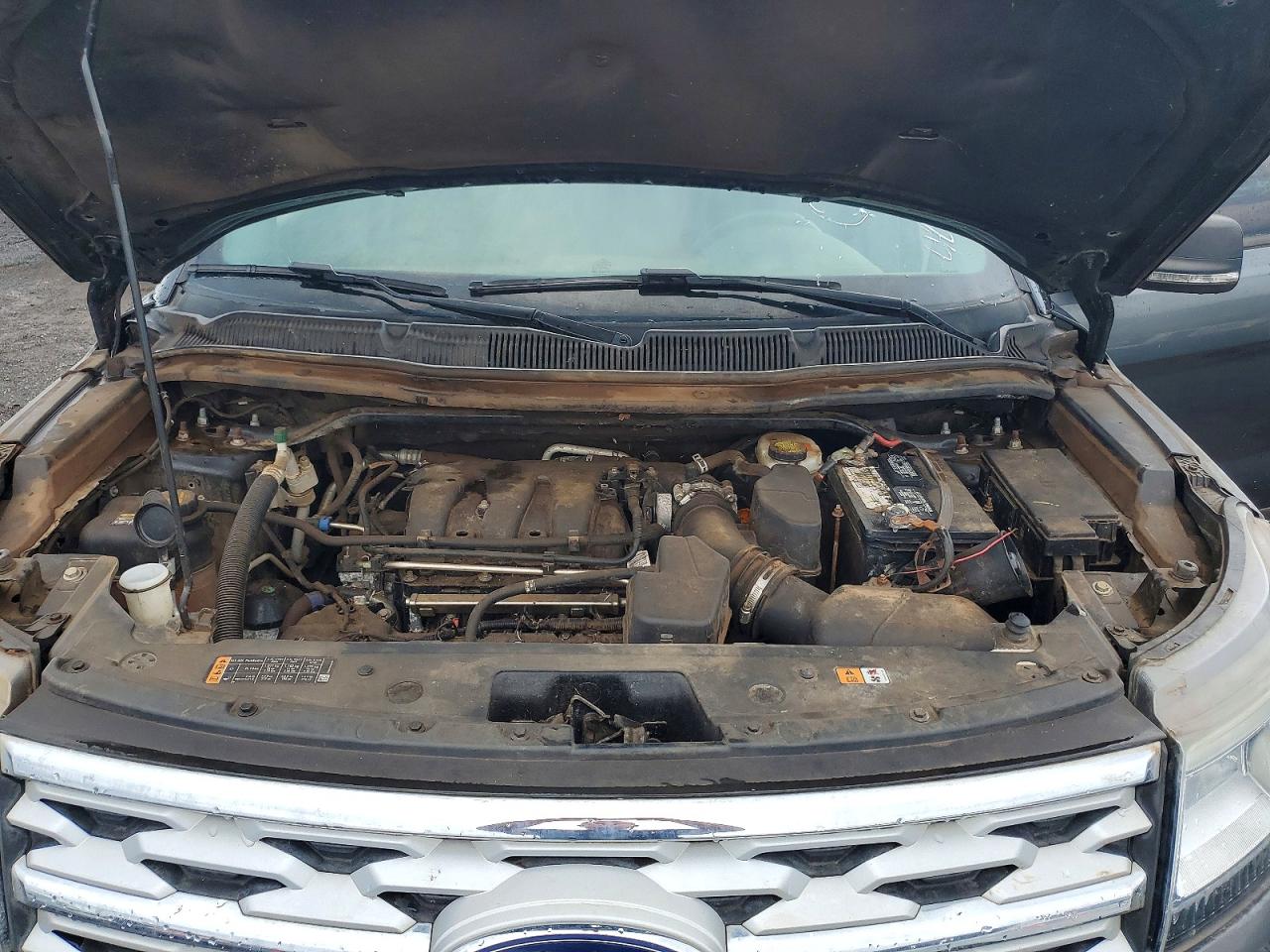 2019 FORD EXPLORER XLT photo 23