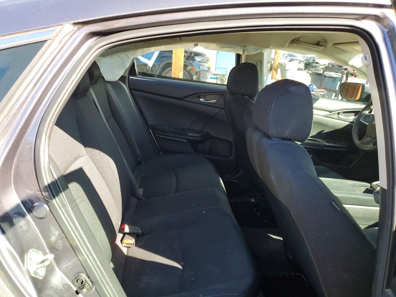 2017 HONDA CIVIC LX photo 10