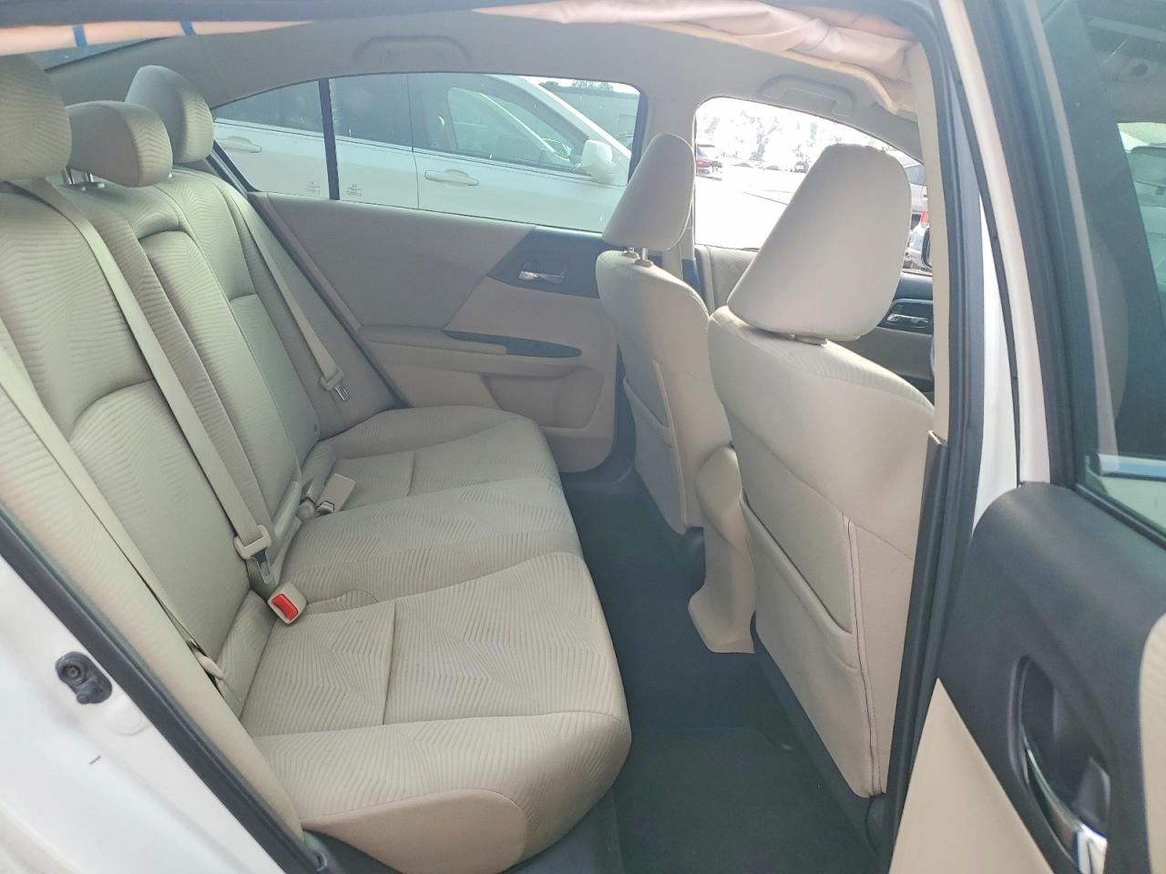 2015 HONDA ACCORD LX photo 10