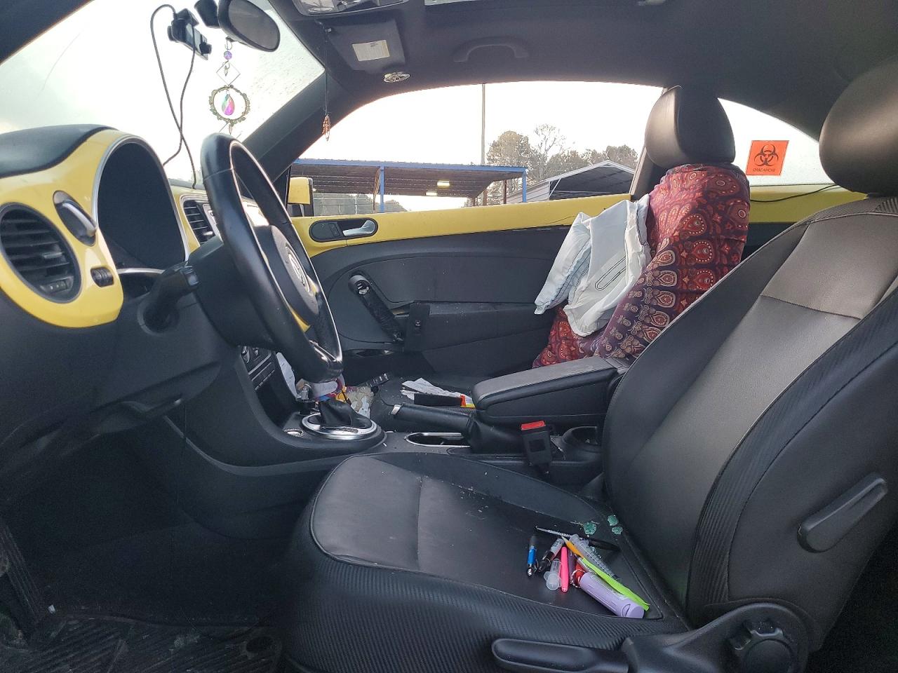 2015 VOLKSWAGEN BEETLE 1.8T photo 13