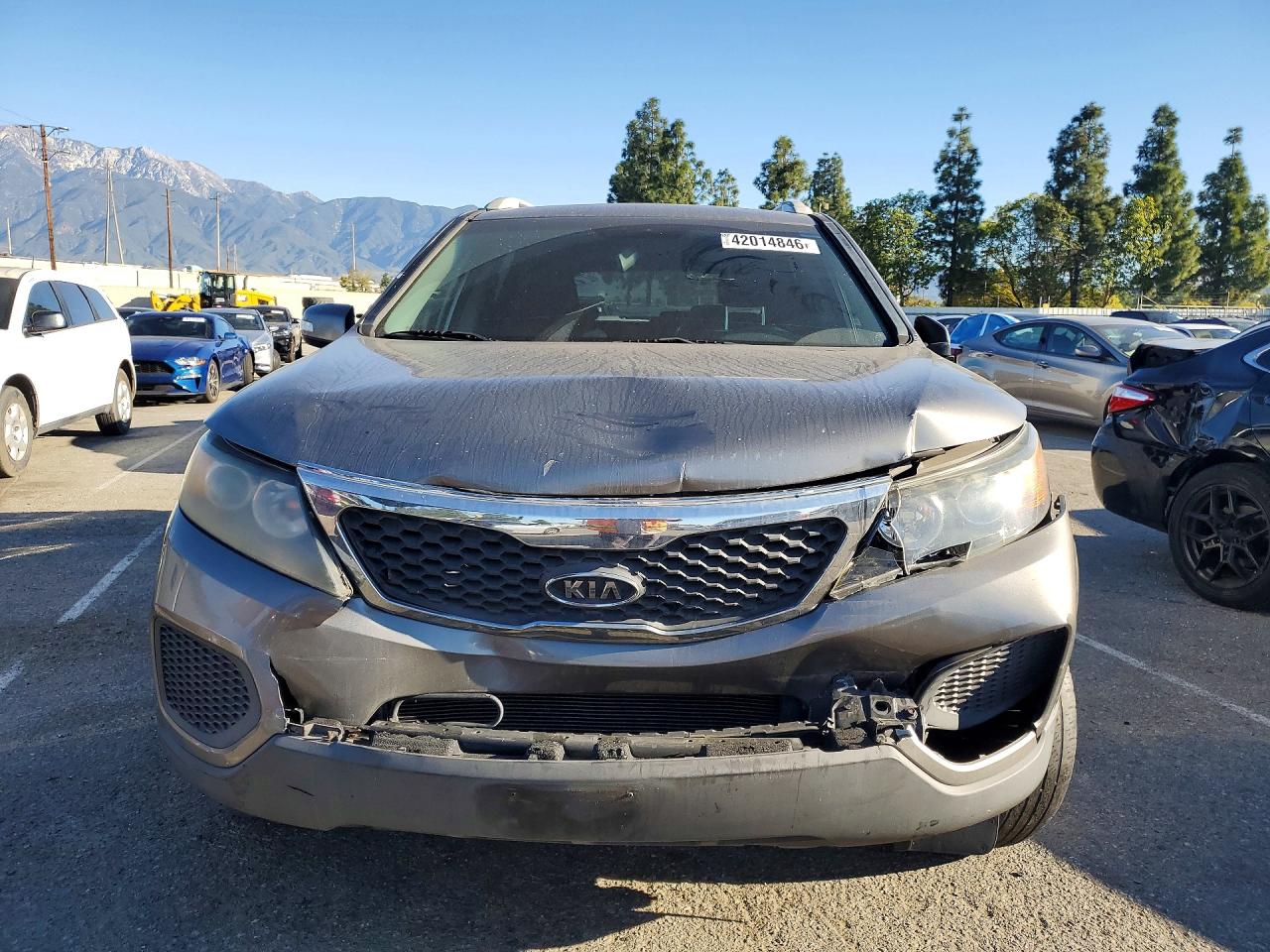 2012 KIA SORENTO LX photo 9