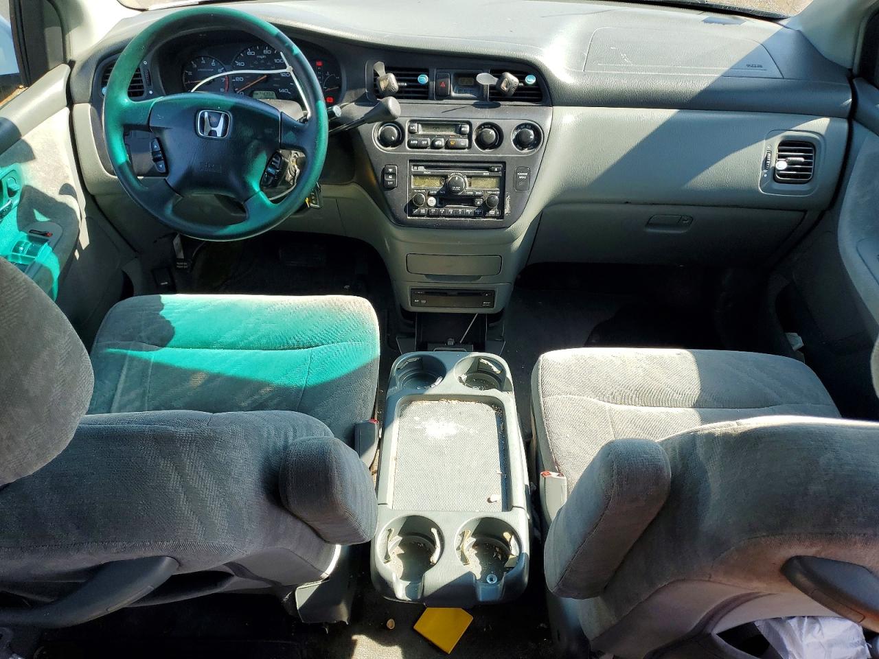 2004 HONDA ODYSSEY EX photo 8