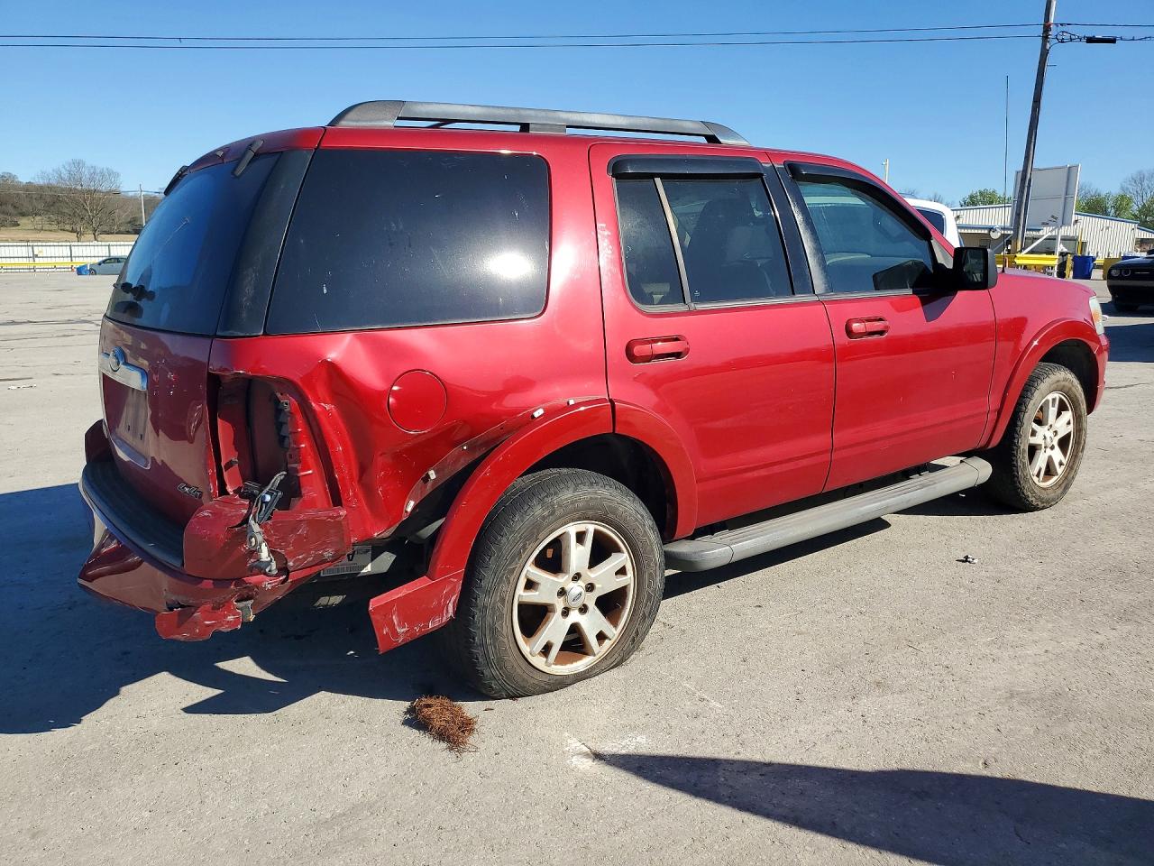 2010 FORD EXPLORER XLT photo 5