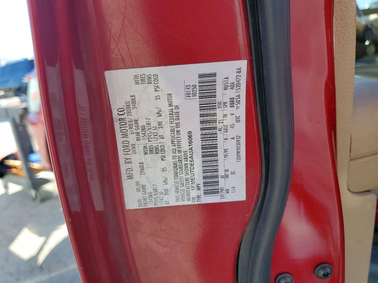 2010 FORD EXPLORER XLT photo 25