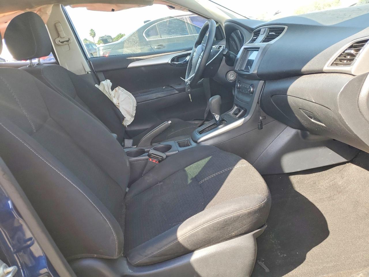 2017 NISSAN SENTRA S photo 13