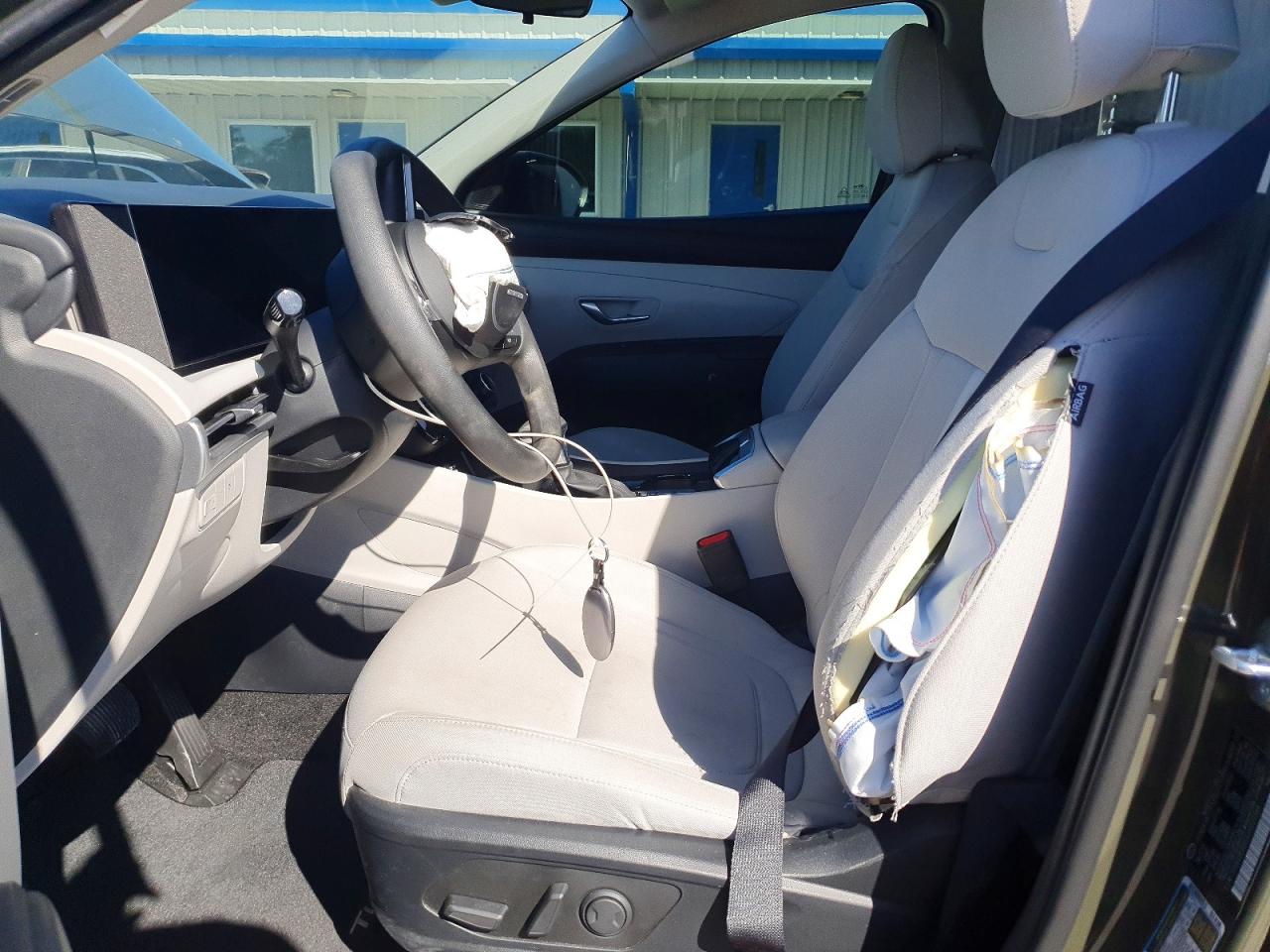 2025 HYUNDAI TUCSON SEL photo 7