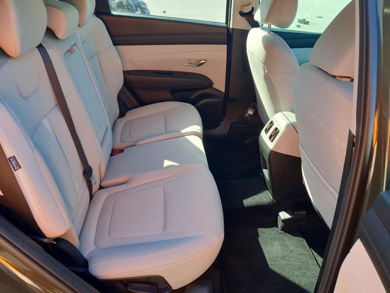 2025 HYUNDAI TUCSON SEL photo 11
