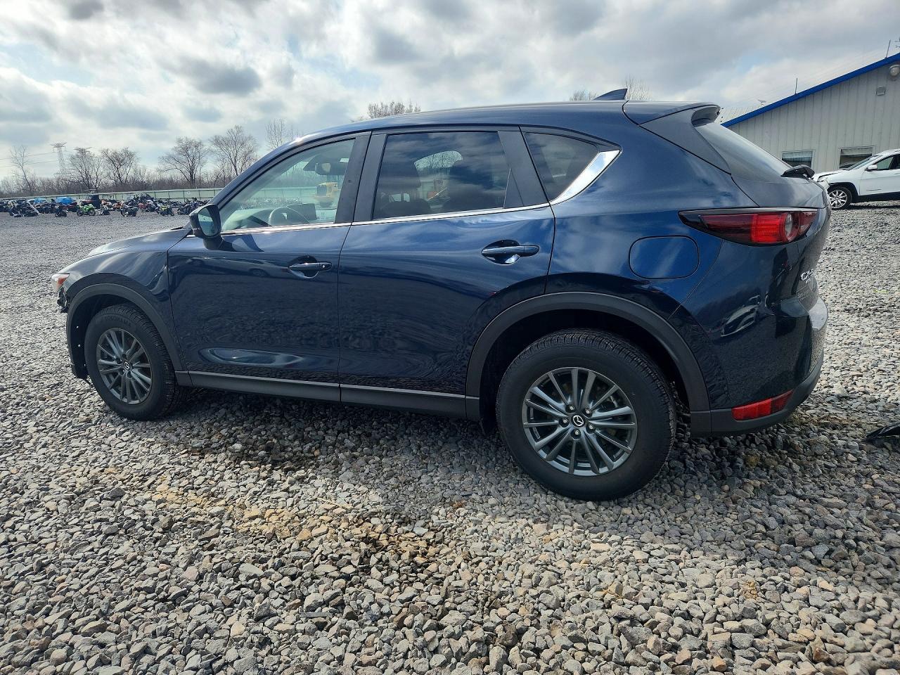 2021 MAZDA CX-5 photo 3