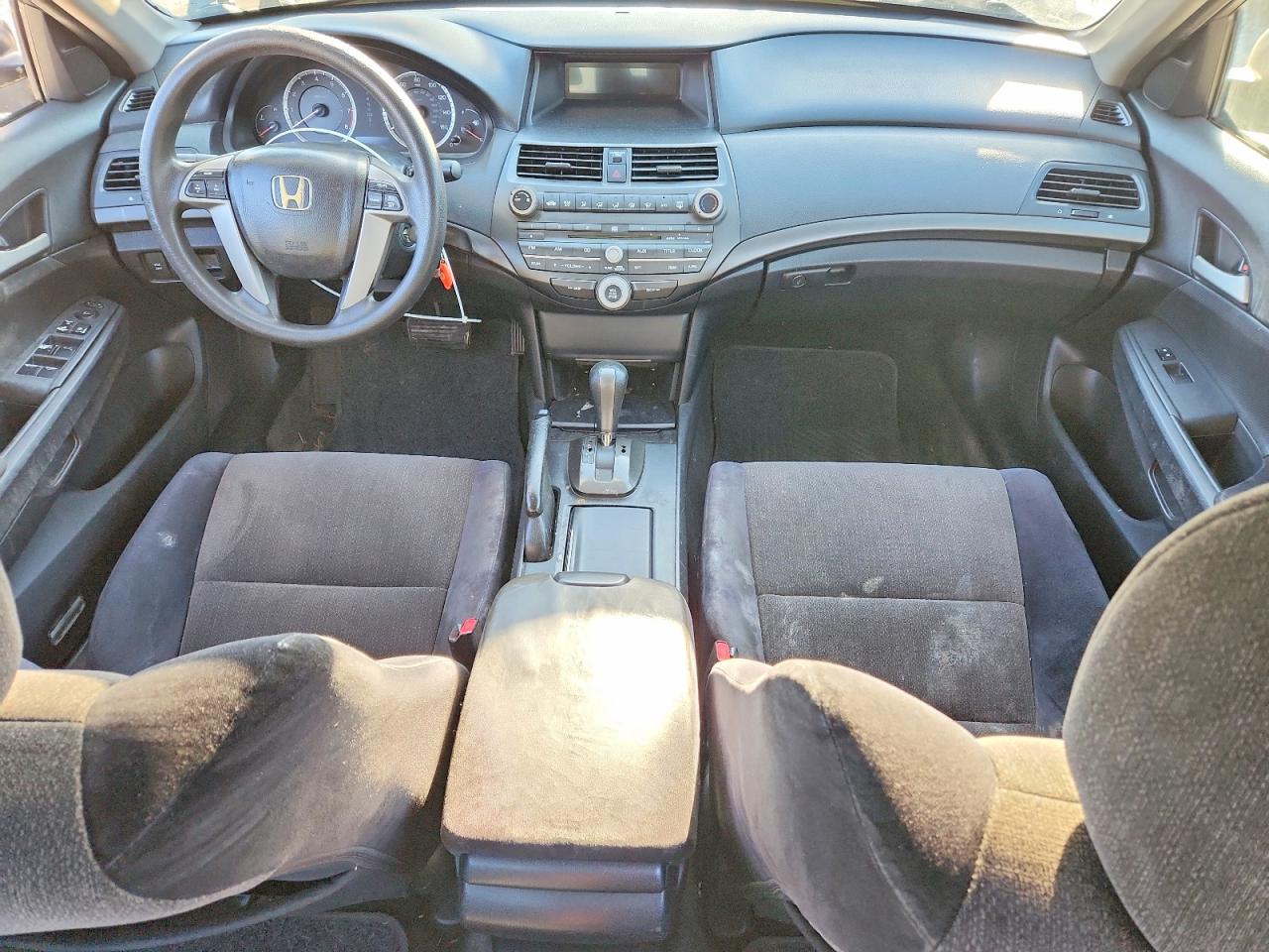 2008 HONDA ACCORD LX photo 8