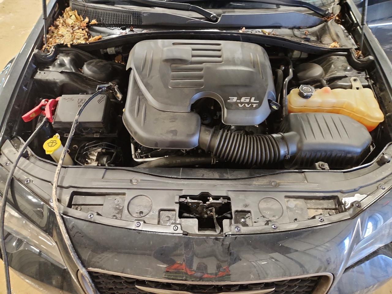 2016 CHRYSLER 300 S photo 21