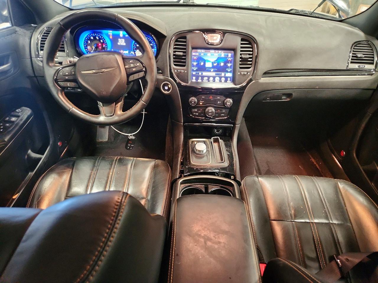 2016 CHRYSLER 300 S photo 15