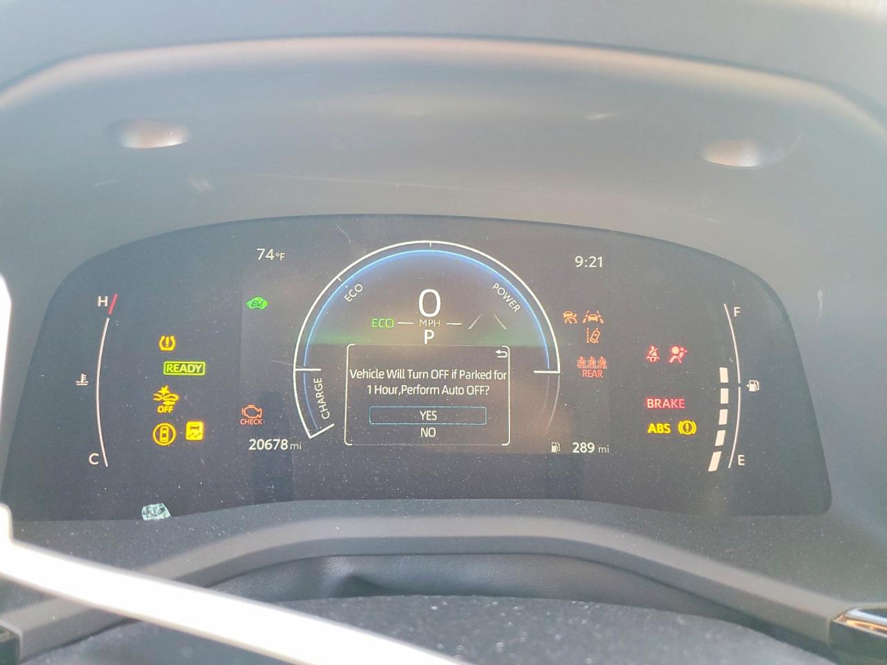 2025 TOYOTA CAMRY SE photo 25