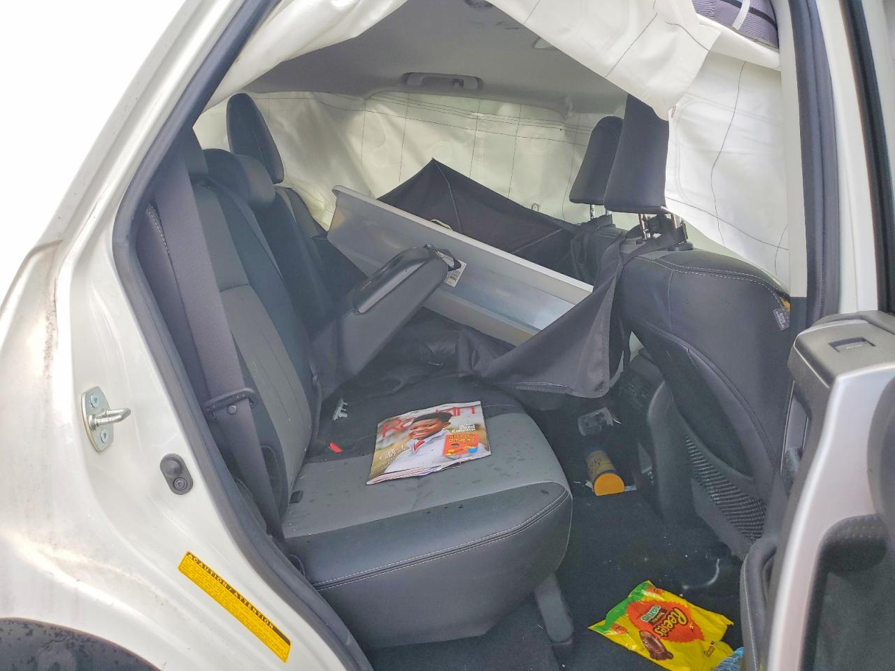 2022 TOYOTA 4RUNNER SR5 PREMIUM photo 11