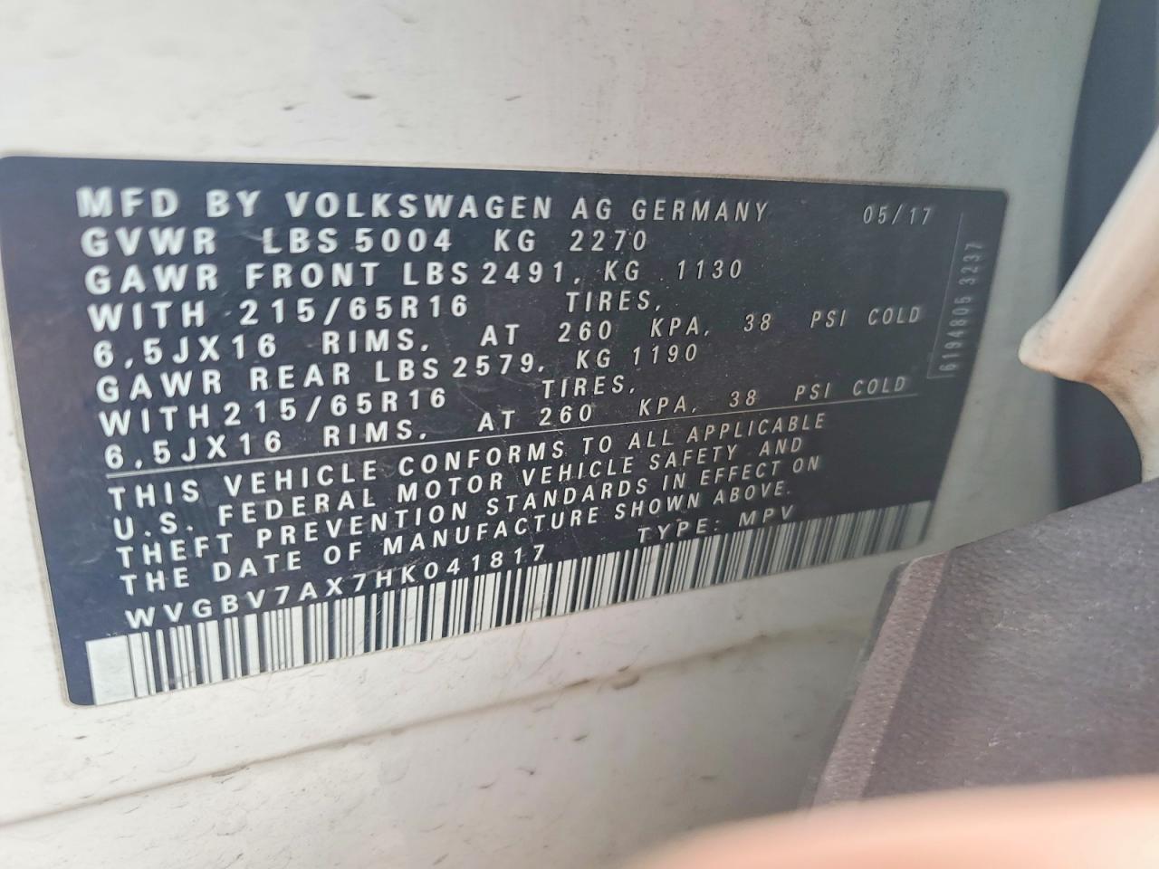 2017 VOLKSWAGEN TIGUAN S photo 27