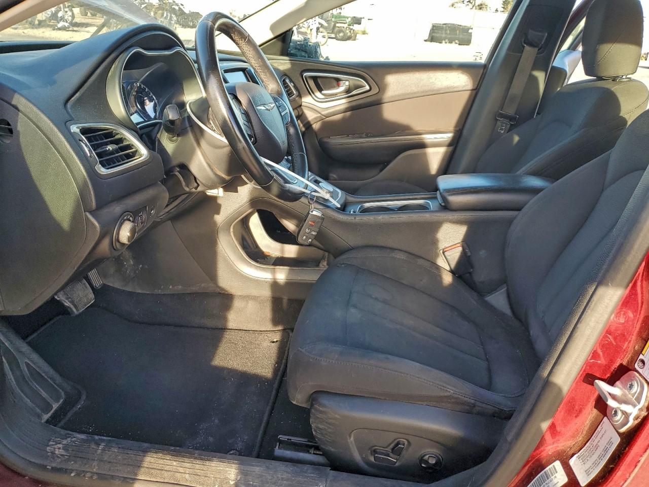 2016 CHRYSLER 200 LIMITED photo 7
