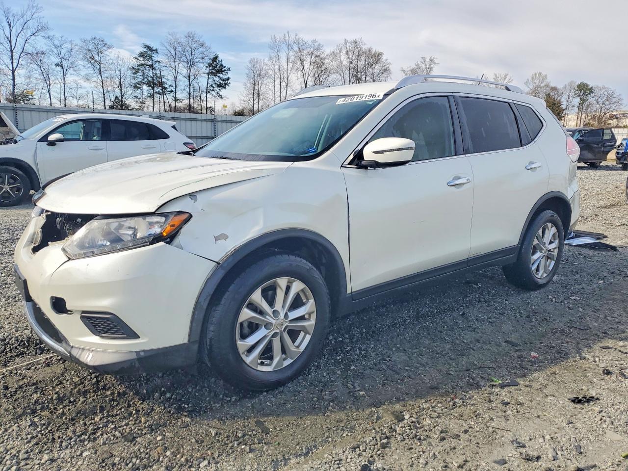 2016 NISSAN ROGUE