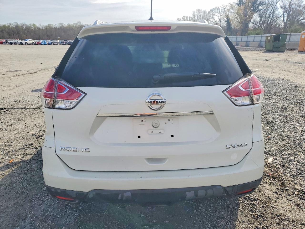 2016 NISSAN ROGUE SV photo 6