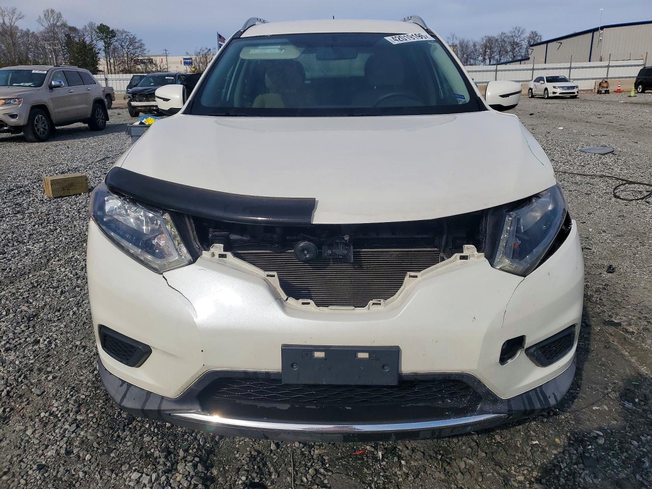 2016 NISSAN ROGUE SV photo 5