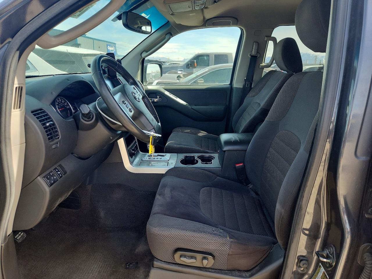 2012 NISSAN PATHFINDER S photo 7