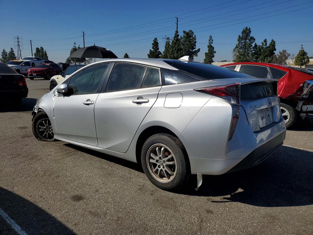 2017 TOYOTA PRIUS ONE photo 2