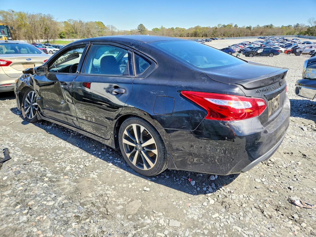 2016 NISSAN ALTIMA 2.5 SR photo 3