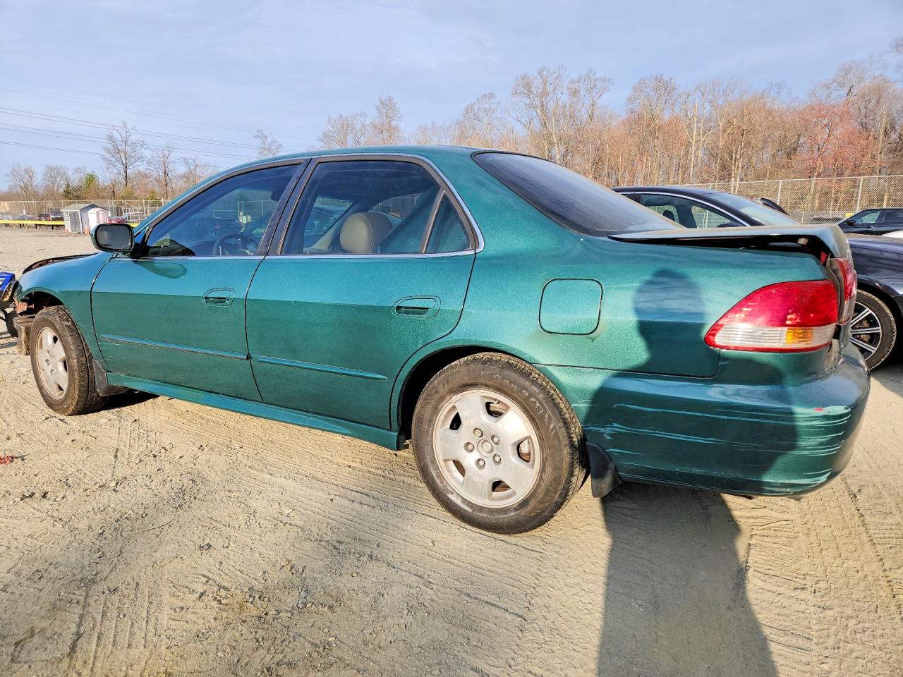 2002 HONDA ACCORD EX photo 2
