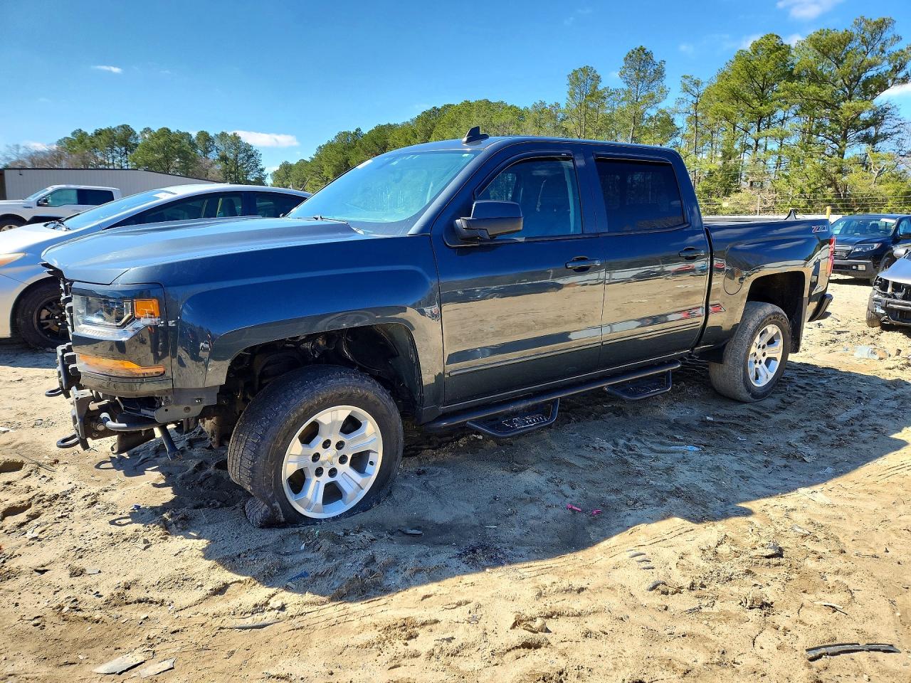 2017 CHEVROLET SILVERADO