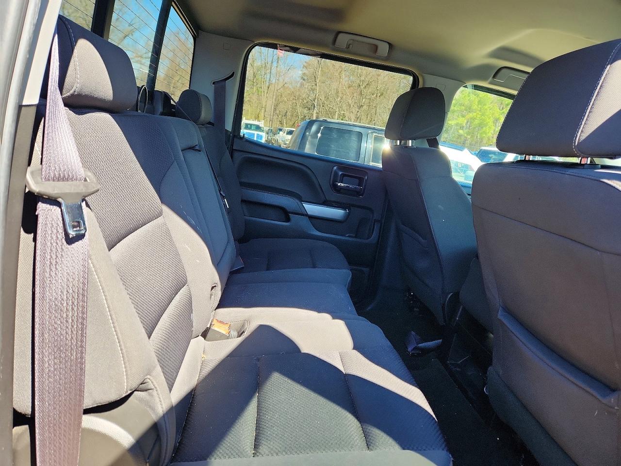 2017 CHEVROLET SILVERADO K1500 LT photo 19