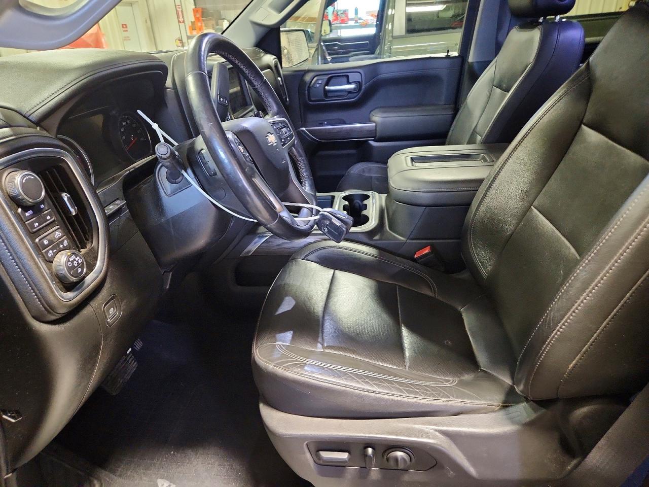 2019 CHEVROLET SILVERADO K1500 LTZ photo 13