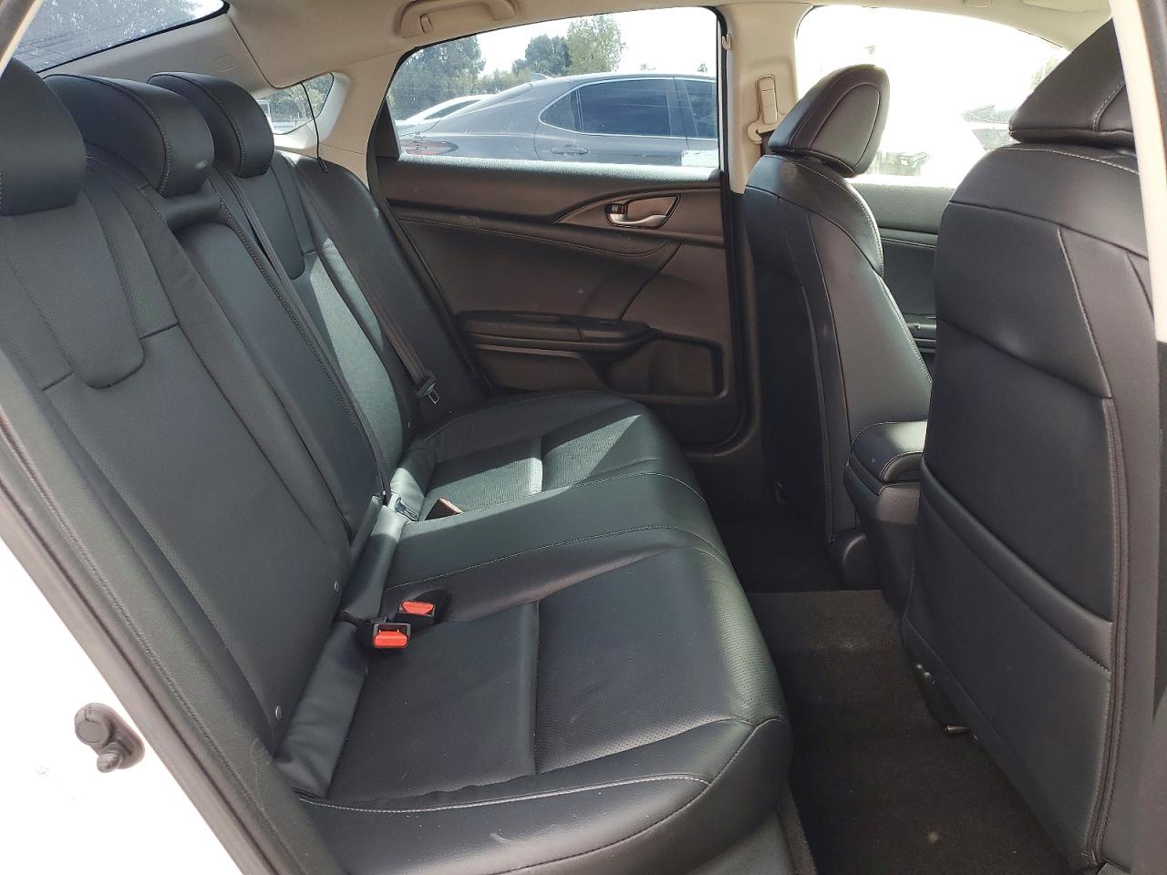 2019 HONDA INSIGHT TOURING photo 19