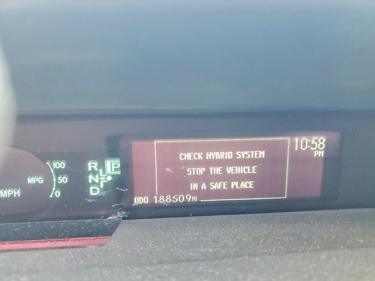 2013 TOYOTA PRIUS FOUR photo 17