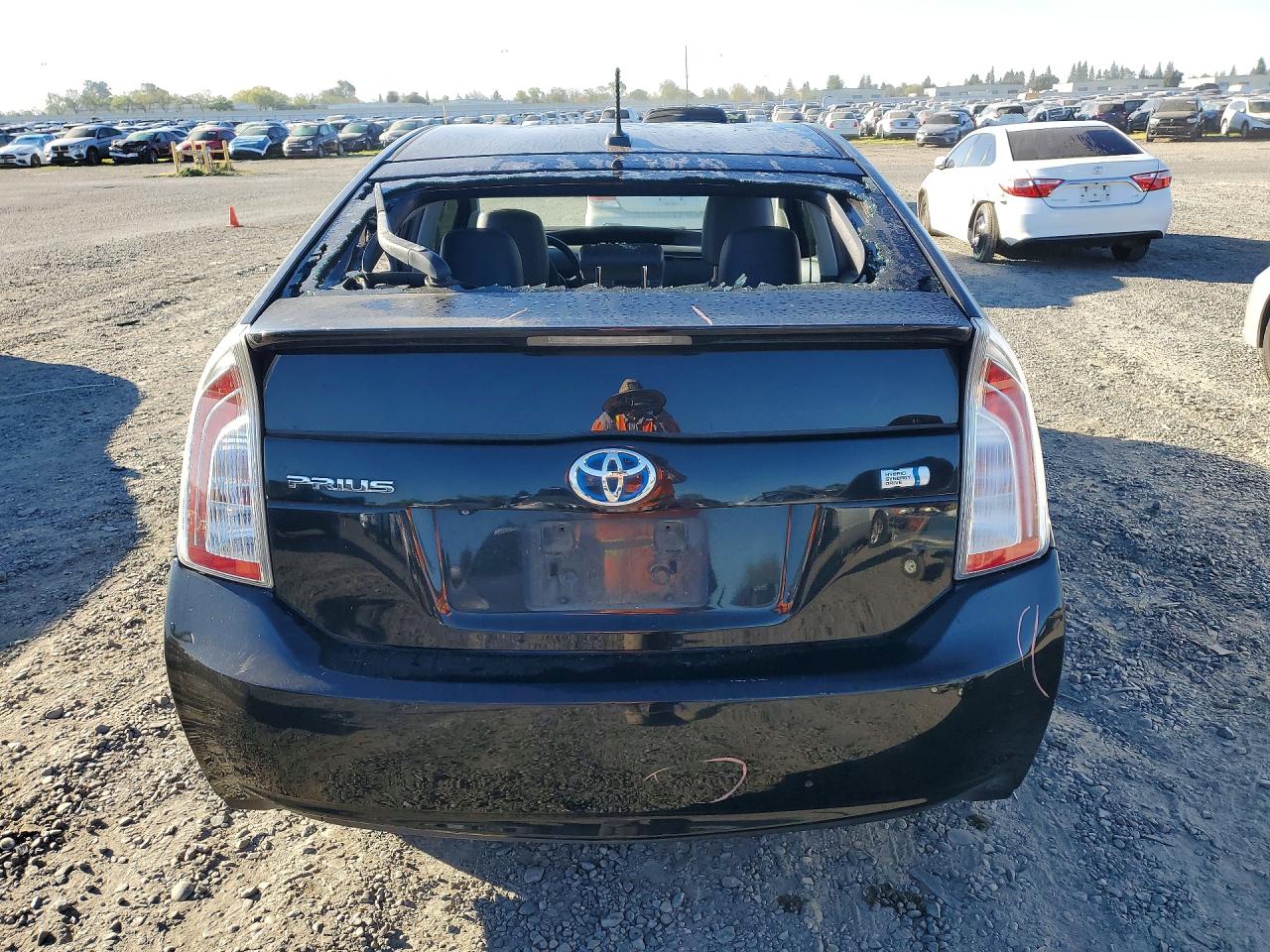 2013 TOYOTA PRIUS FOUR photo 11