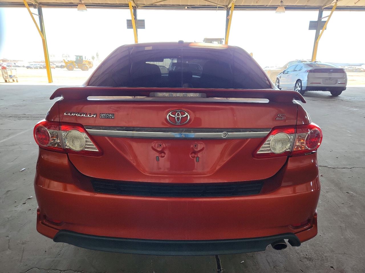 2013 TOYOTA COROLLA S SPECIAL EDITION photo 6