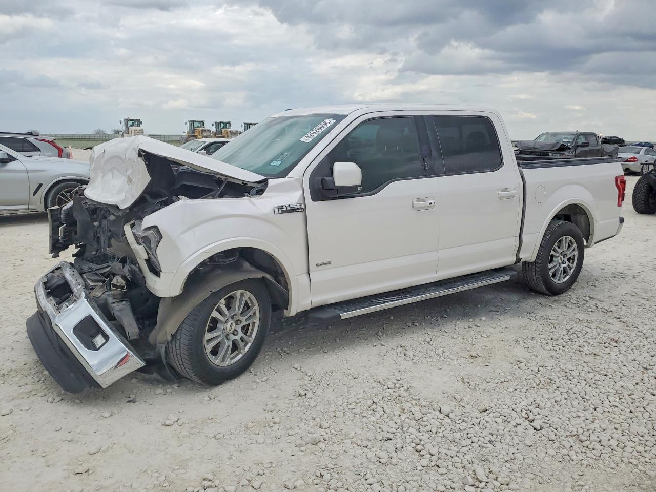 2015 FORD F150
