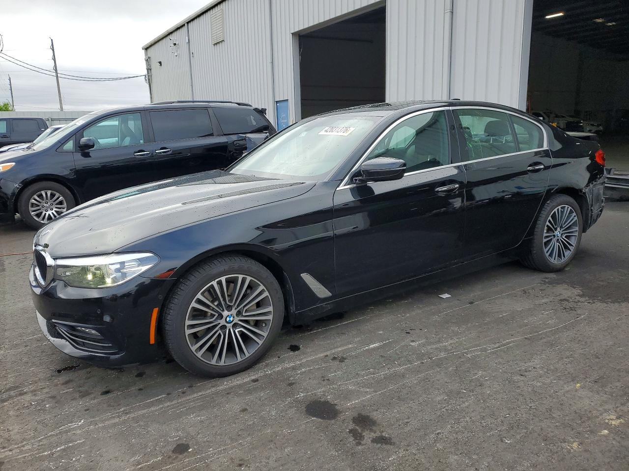2017 BMW 530