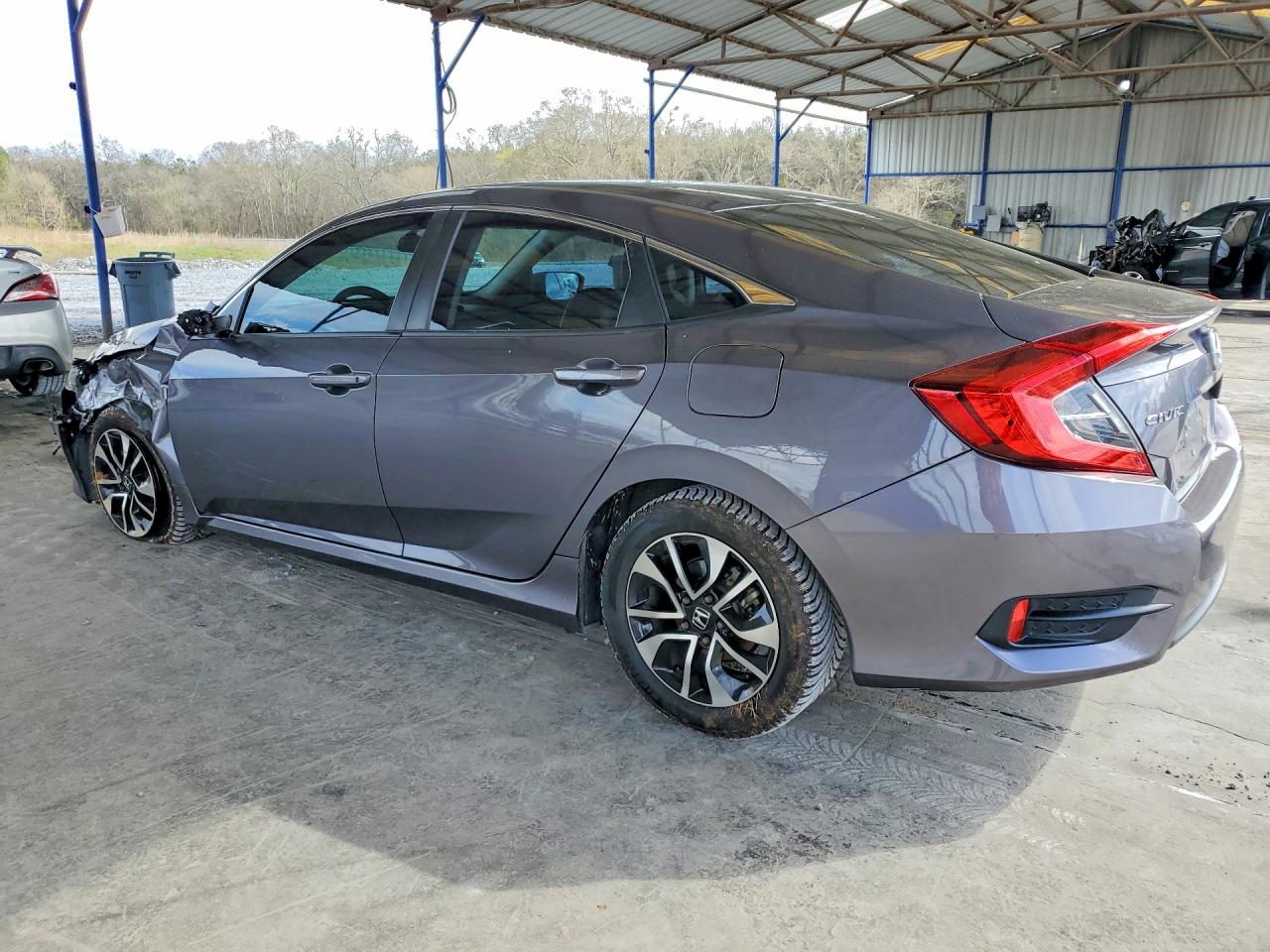 2016 HONDA CIVIC LX photo 4