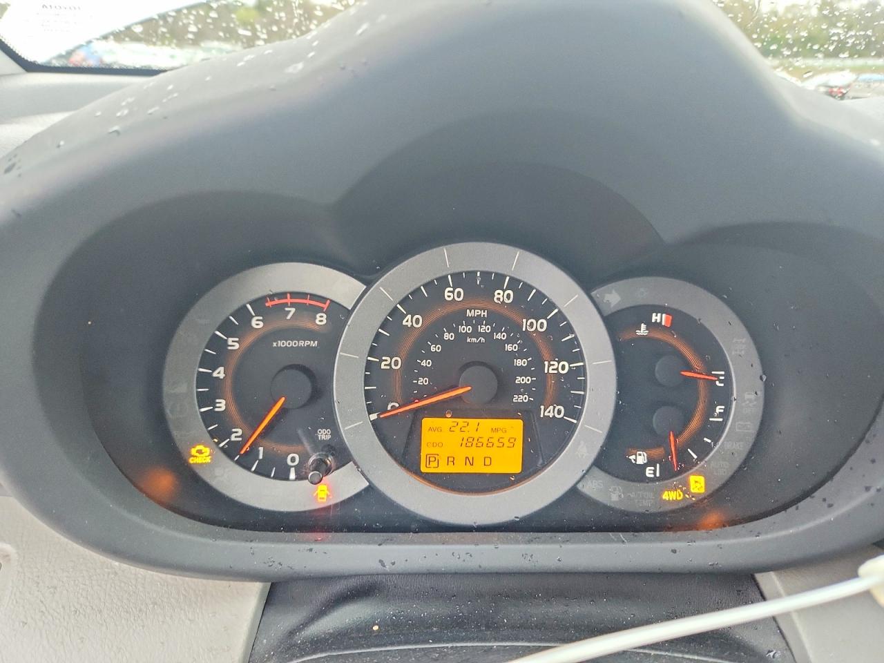 2010 TOYOTA RAV4 LIMITED photo 25