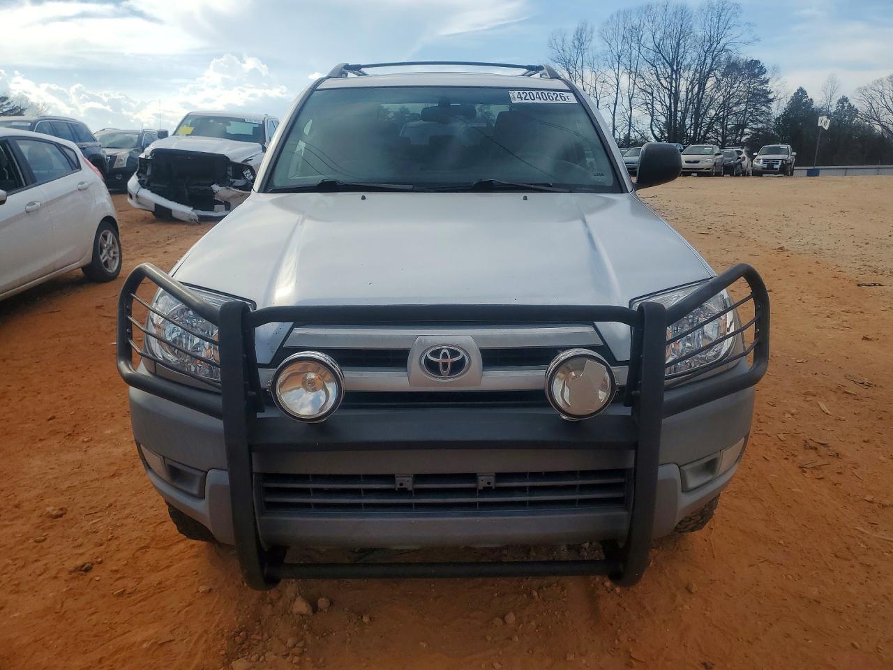 2003 TOYOTA 4RUNNER SR5 photo 9