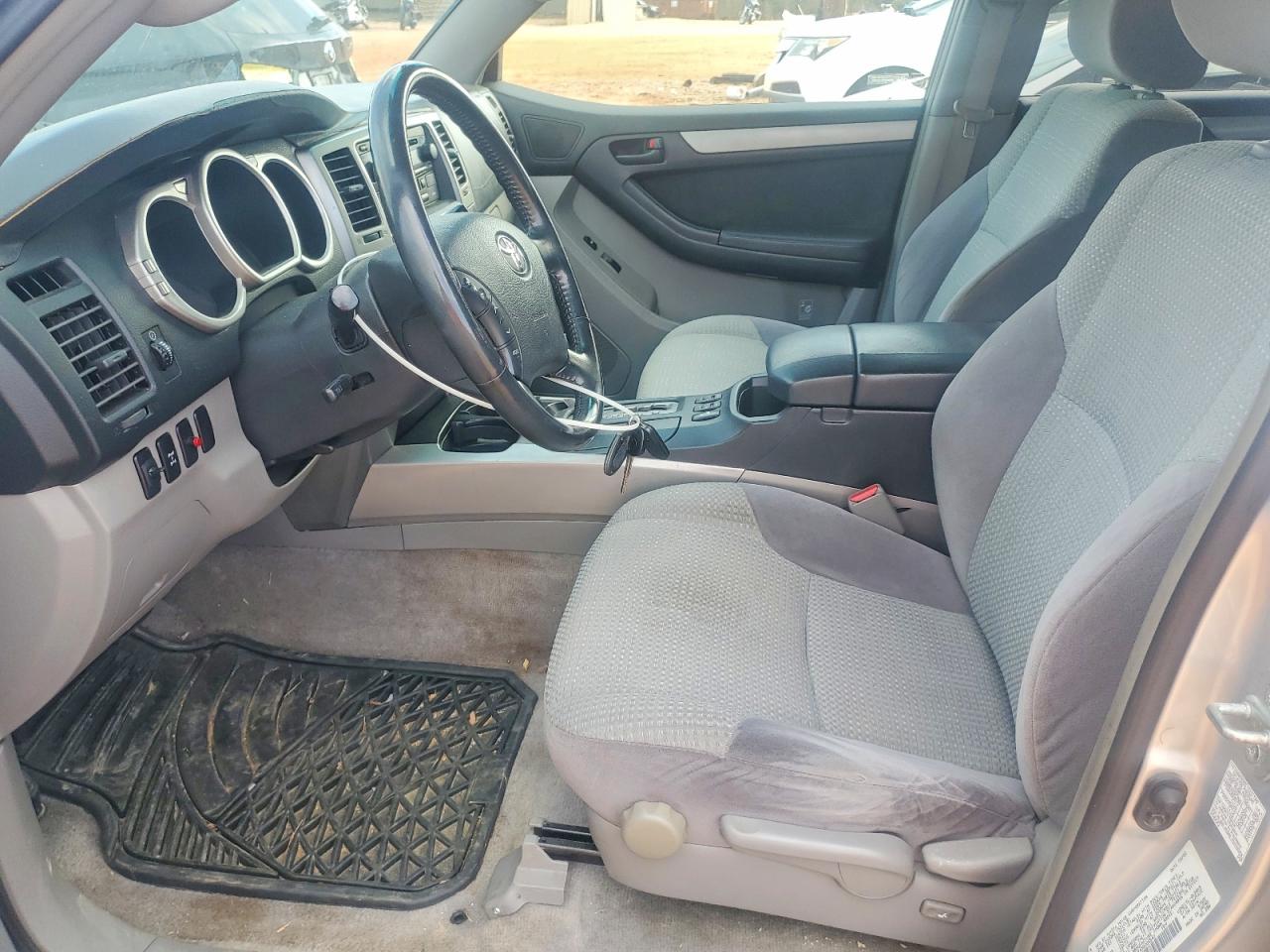 2003 TOYOTA 4RUNNER SR5 photo 13