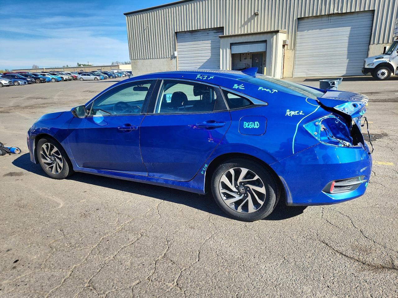 2017 HONDA CIVIC EX photo 2