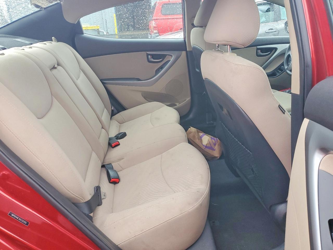 2016 HYUNDAI ELANTRA SE photo 19