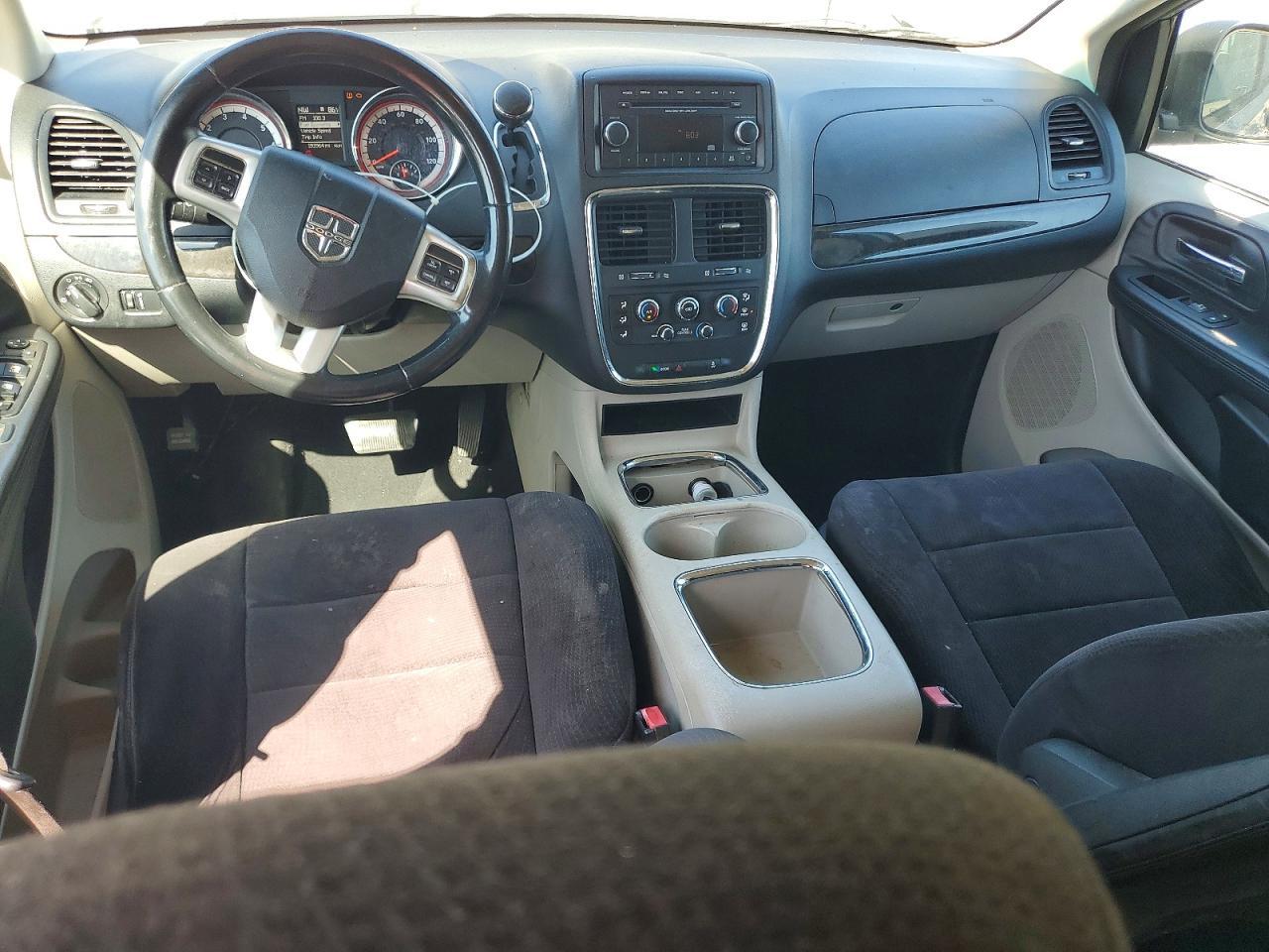 2013 DODGE GRAND CARAVAN SXT photo 22