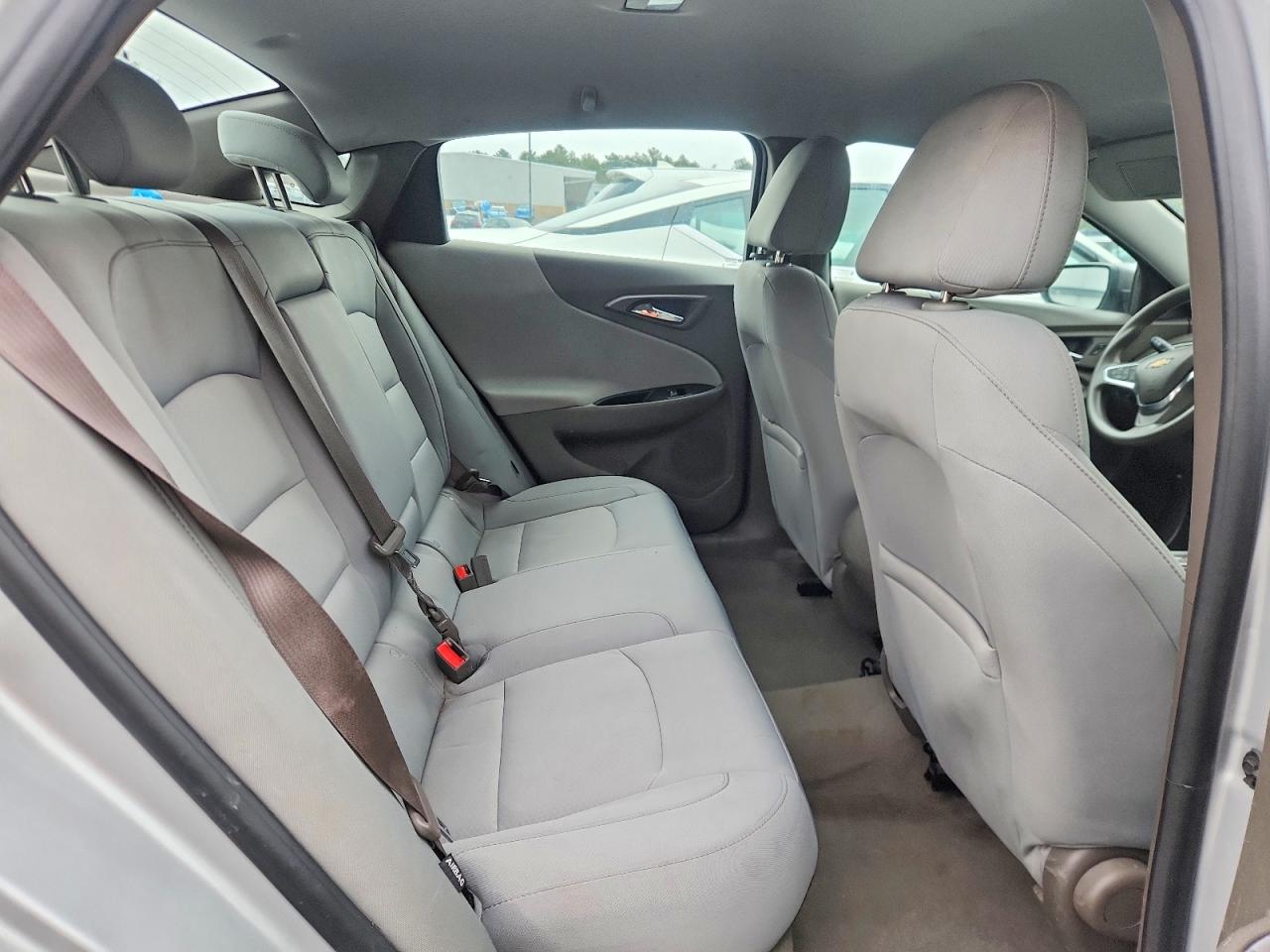 2018 CHEVROLET MALIBU LS photo 10