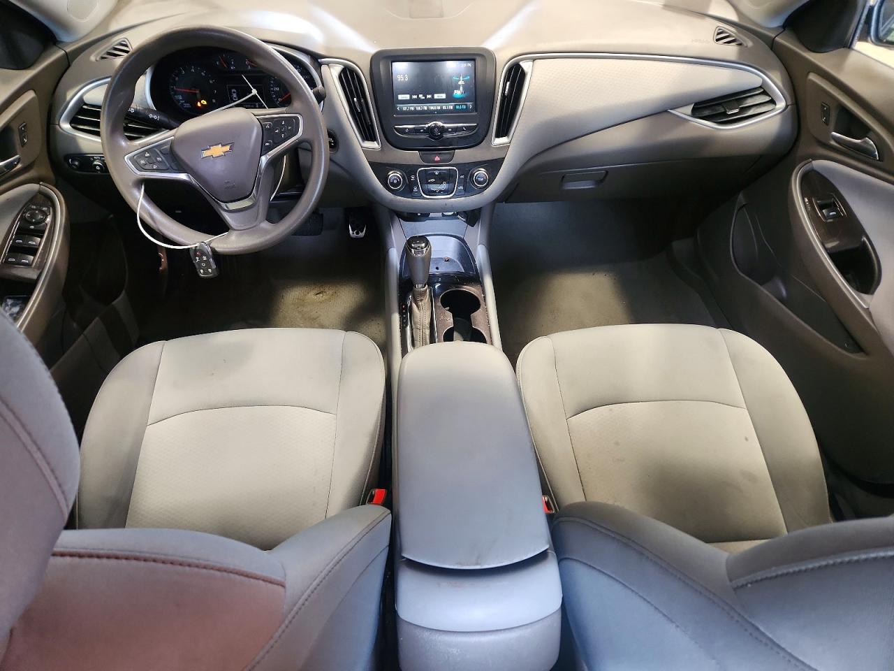 2018 CHEVROLET MALIBU LS photo 8