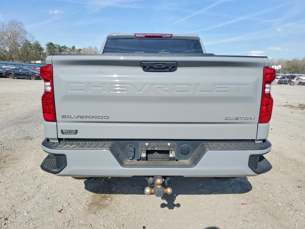 2024 CHEVROLET SILVERADO K1500 CUSTOM photo 16