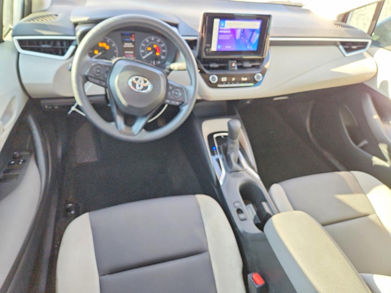 2024 TOYOTA COROLLA LE photo 22