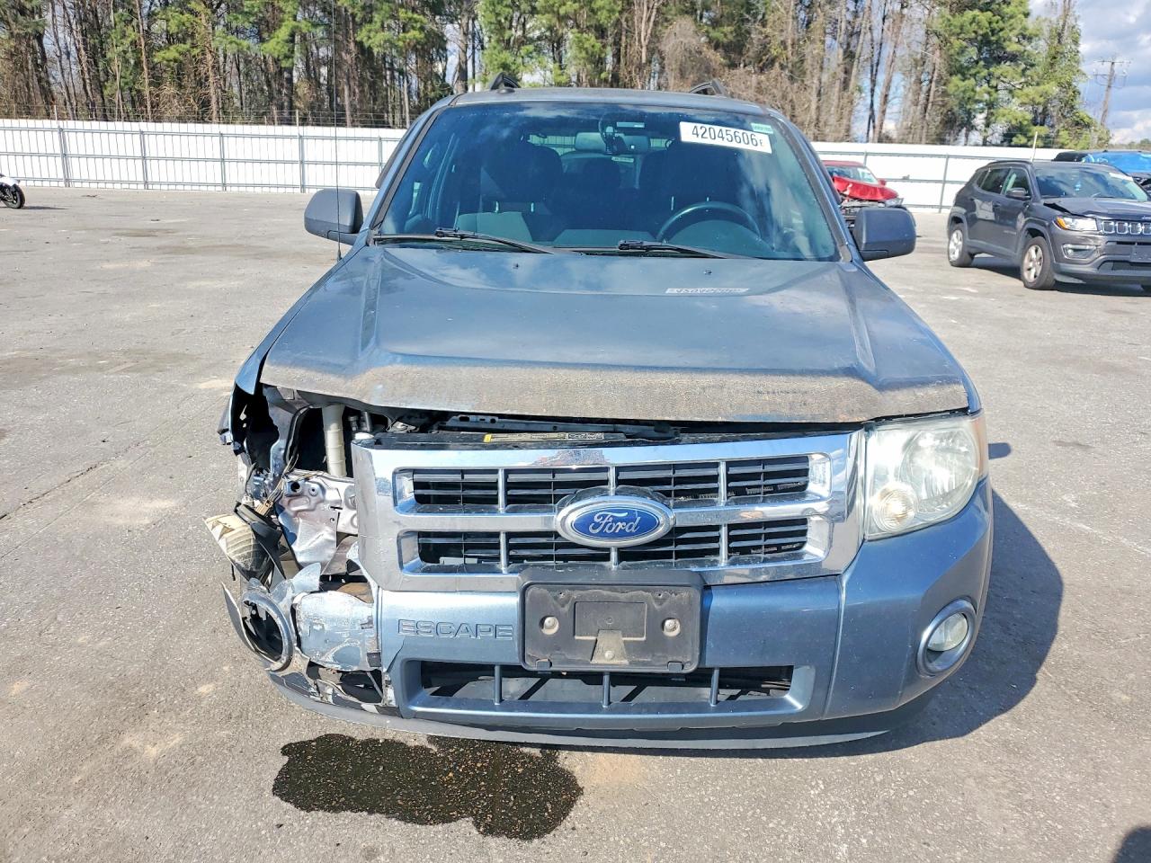 2012 FORD ESCAPE XLT photo 5