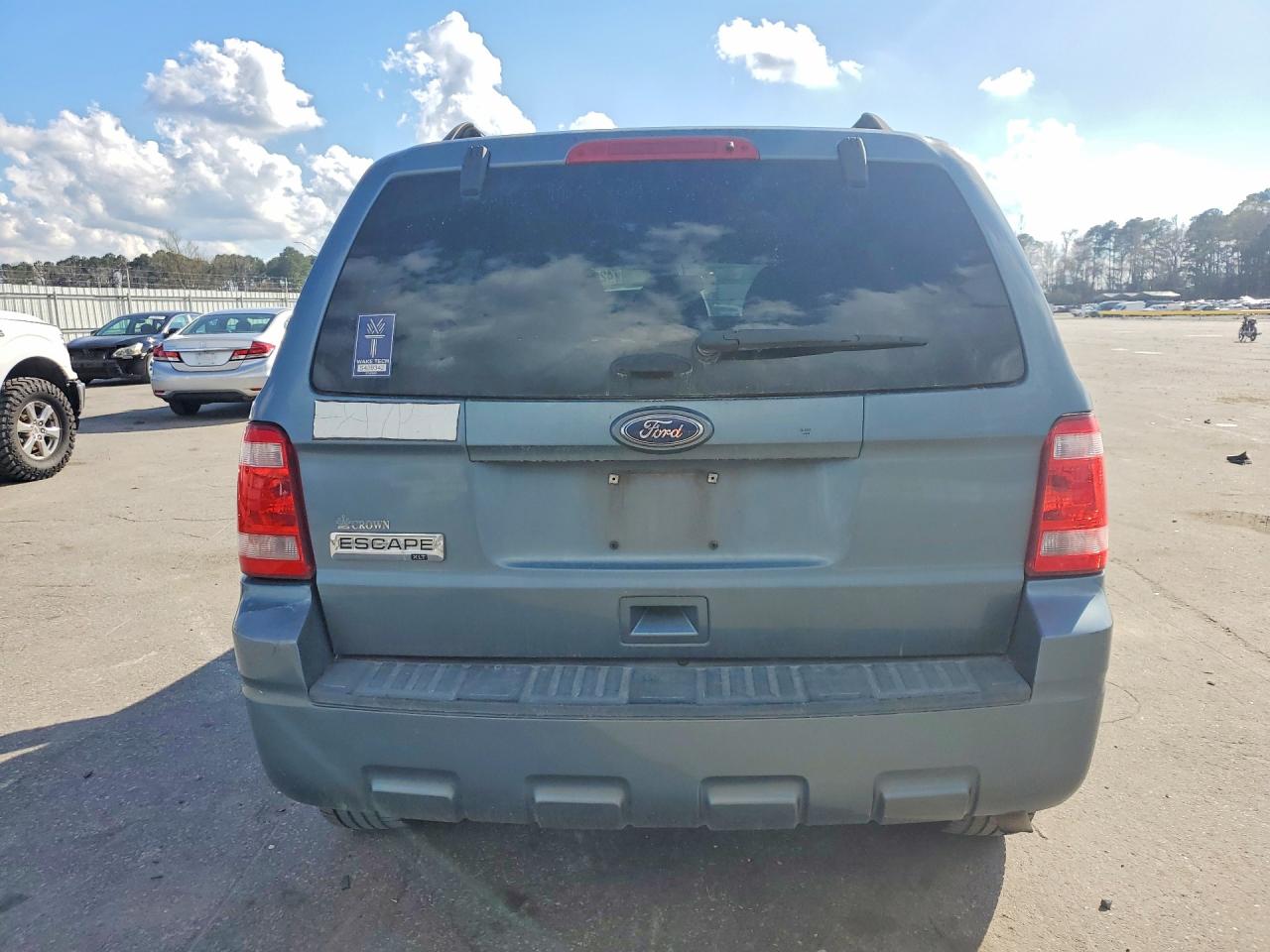 2012 FORD ESCAPE XLT photo 6