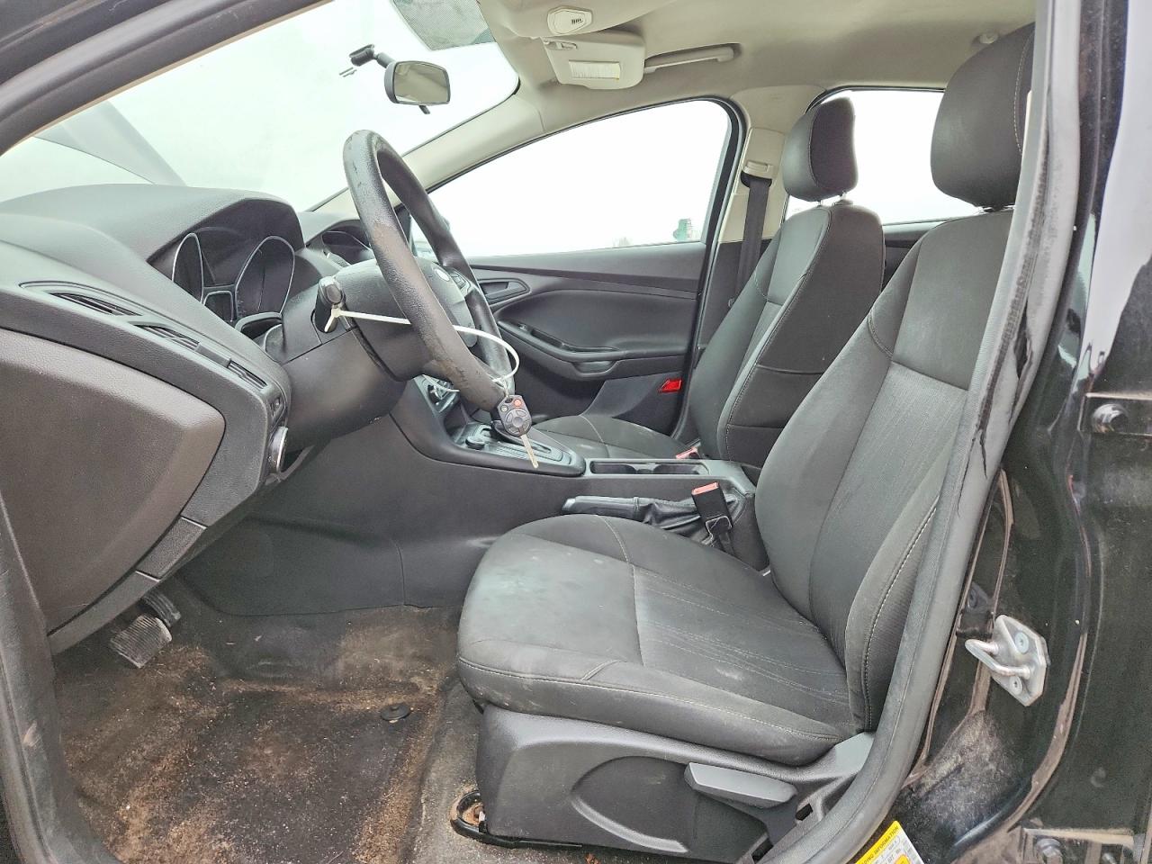 2017 FORD FOCUS S photo 7