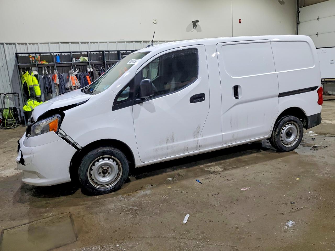 2021 NISSAN NV200